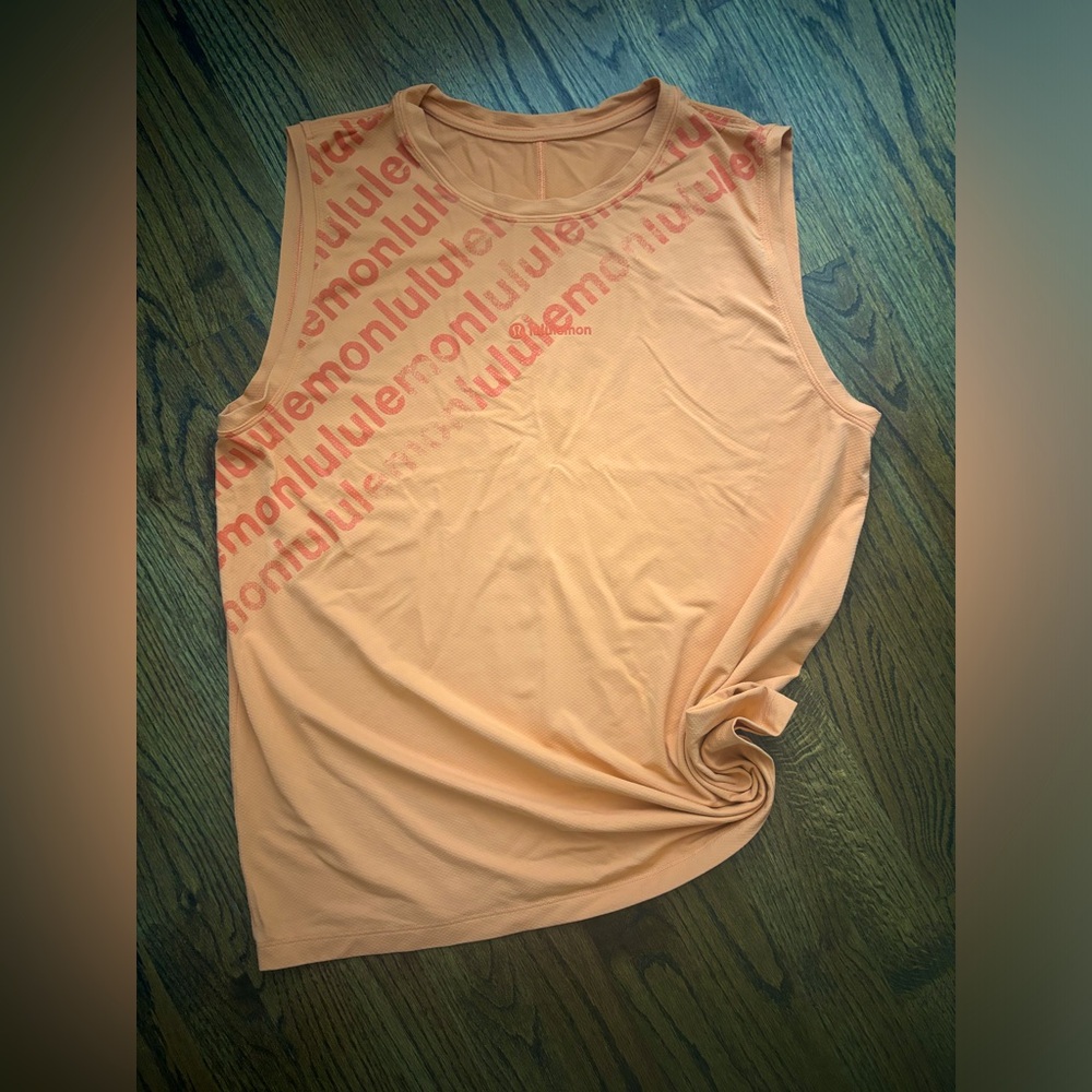 Lululemon All Yours Graphic Tank, size 6
